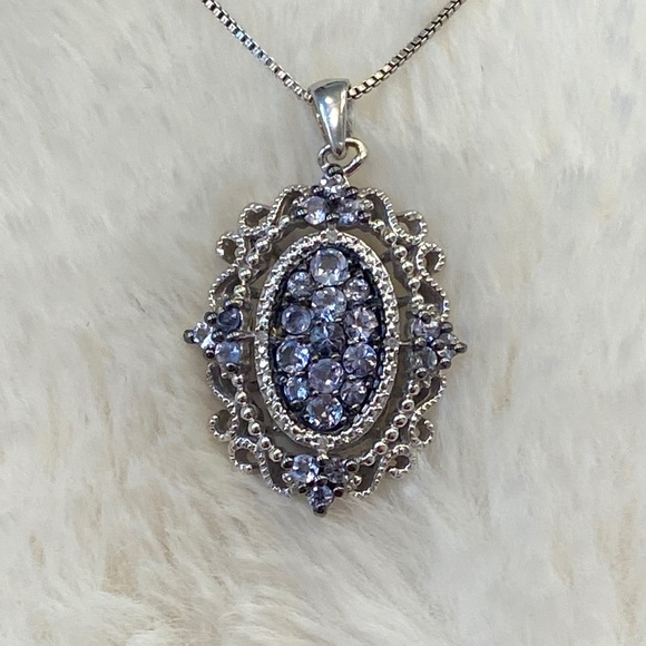 Estate Jewelry - Tanzanite Cluster Pendant